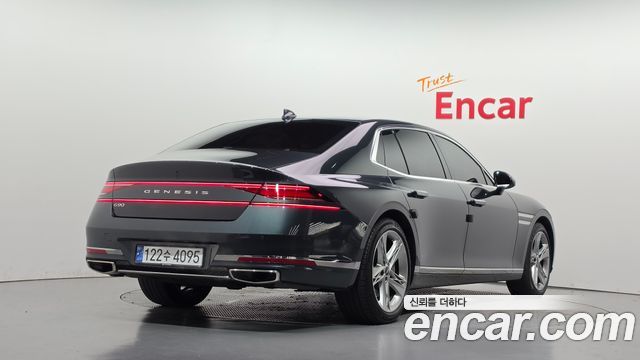 Genesis G90 2022 — photo 2