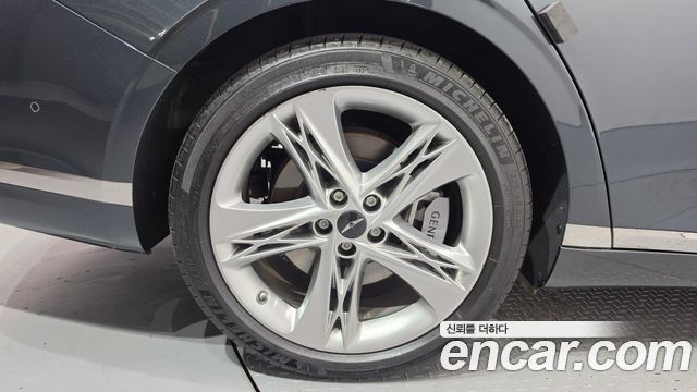 Genesis G90 2022 — photo 5