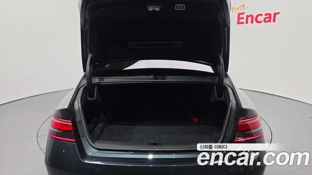 Genesis G90 2022 — photo 34