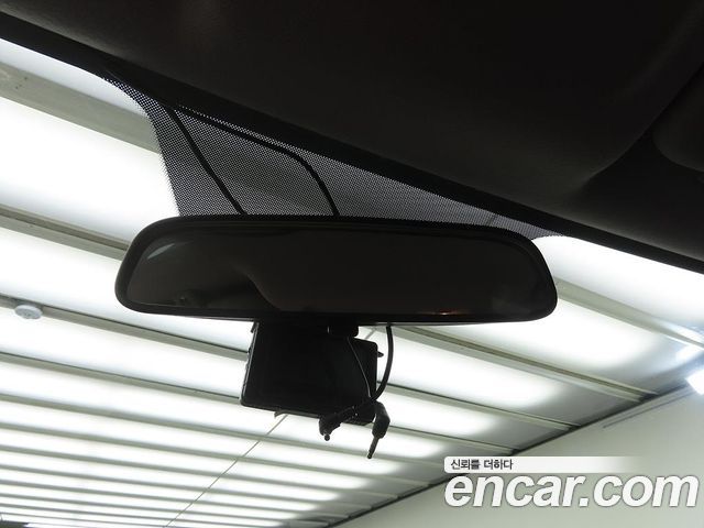 Hyundai AVANTE 2015 — photo 12