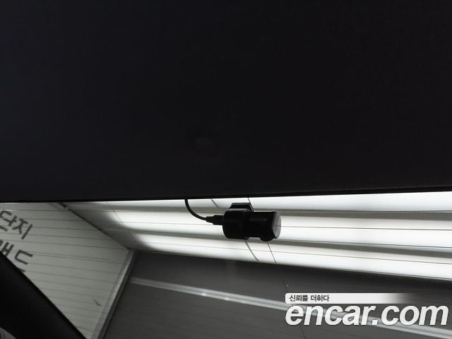 Hyundai AVANTE 2015 — photo 13