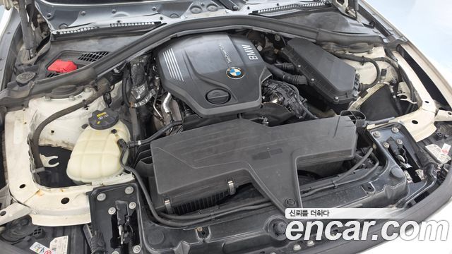 BMW 3-Series 2016 — photo 6
