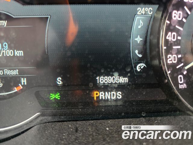 Lincoln MKZ 2017 — photo 5