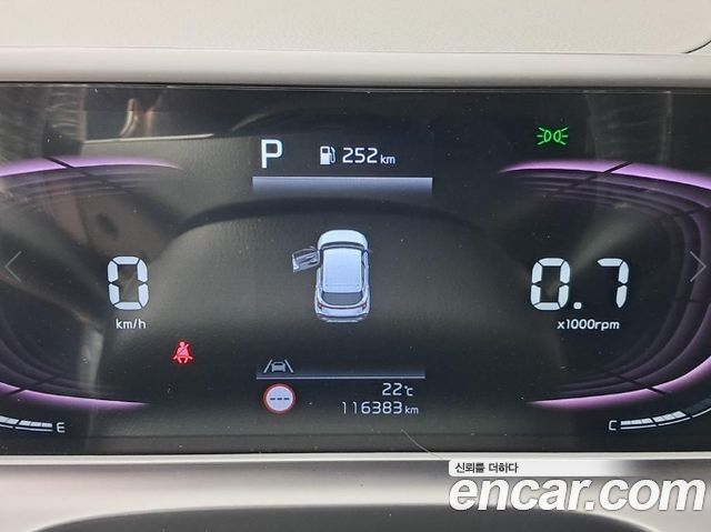 Kia Seltos 2023 — photo 8