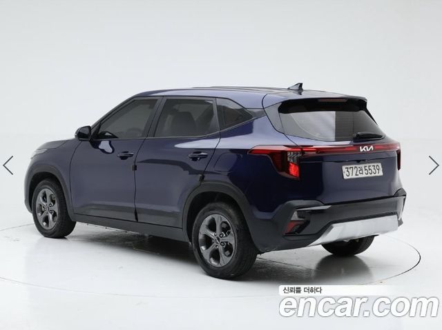 Kia Seltos 2023 — photo 4