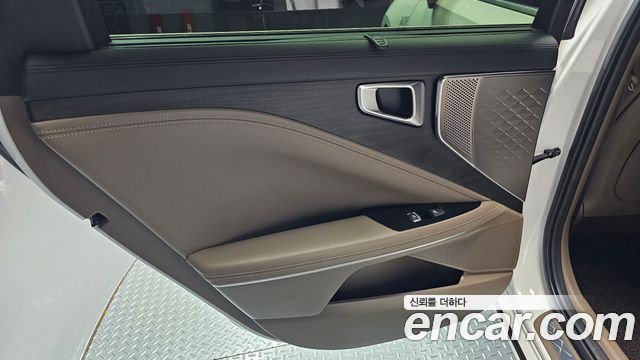 Kia K8 2024 — photo 15
