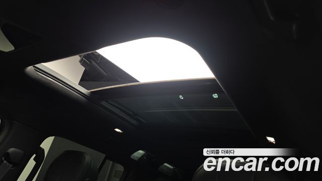 Land Rover Defender 2026 — photo 19