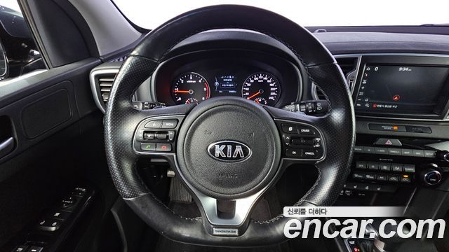 Kia Sportage 2018 — photo 17