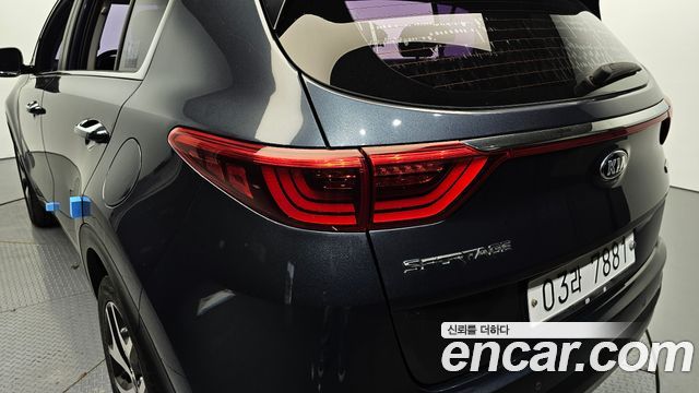 Kia Sportage 2018 — photo 9