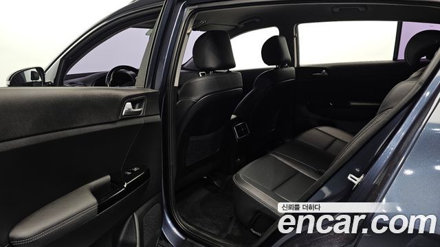 Kia Sportage 2018 — photo 27