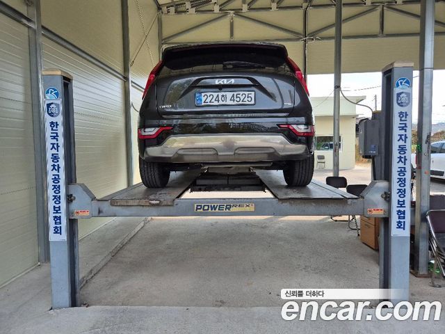 Kia Niro 2025 — photo 2