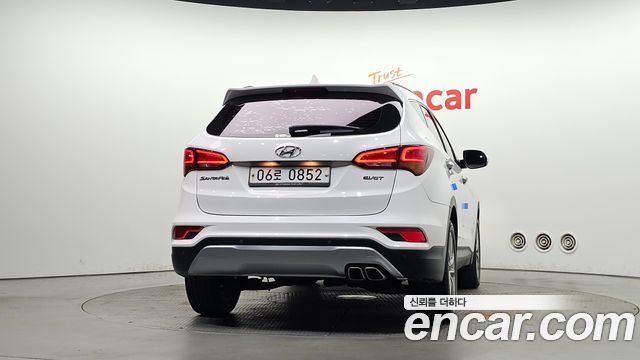 Hyundai Santafe 2016 — photo 4