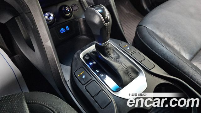 Hyundai Santafe 2016 — photo 12
