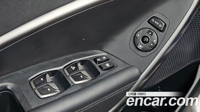 Hyundai Santafe 2016 — photo 19