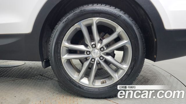 Hyundai Santafe 2016 — photo 7