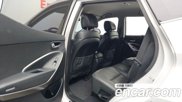 Hyundai Santafe 2016 — photo 16