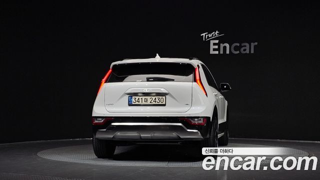 Kia Niro 2025 — photo 4