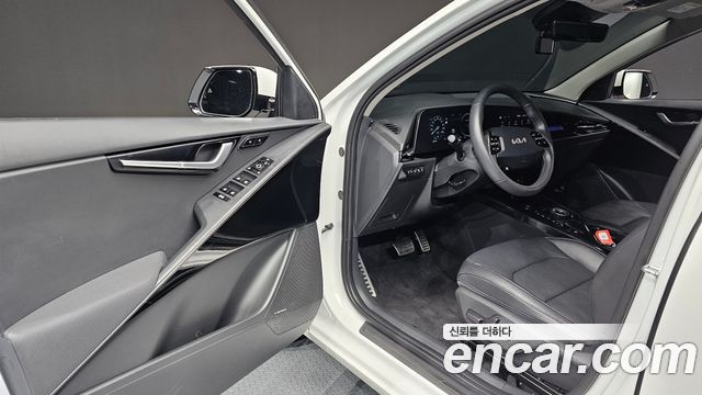 Kia Niro 2025 — photo 10