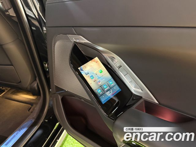 BMW 7-Series 2025 — photo 15