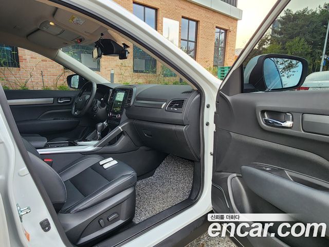 Renault Korea QM6 2023 — photo 11