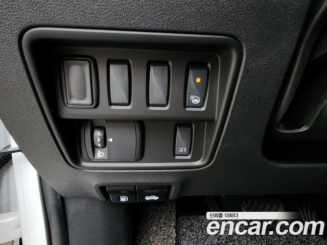 Renault Korea QM6 2023 — photo 20