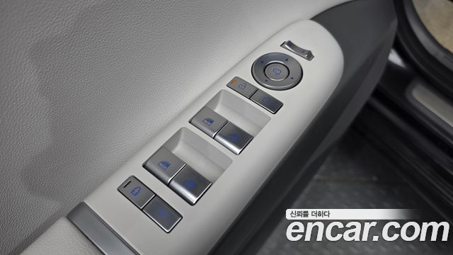 Hyundai Grandeur 2025 — photo 28