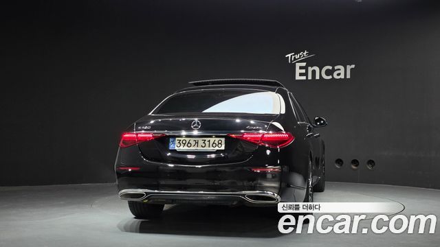Mercedes-Benz S-Class 2023 — photo 4