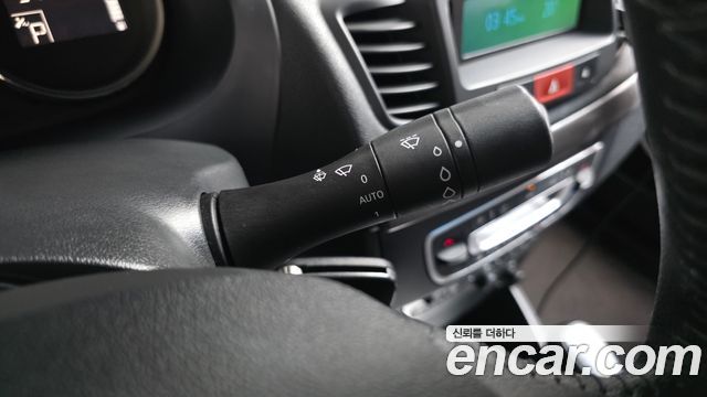 Renault Korea SM3 2012 — photo 36