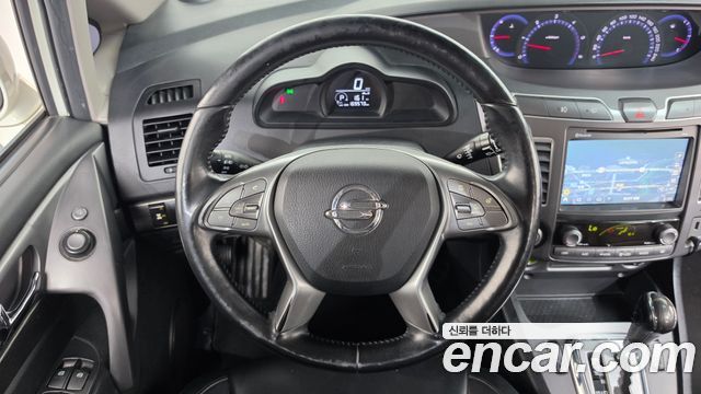 KG Mobility KORANDO 2018 — photo 13