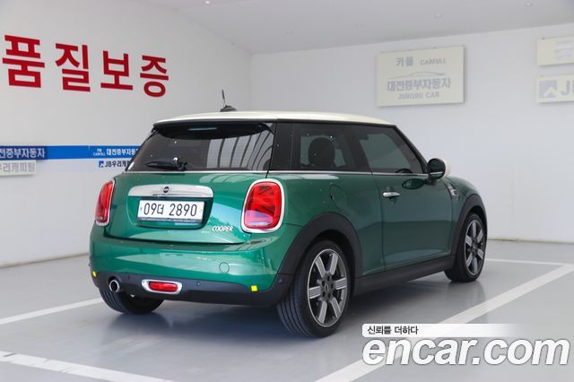 Mini Cooper 2019 — photo 4