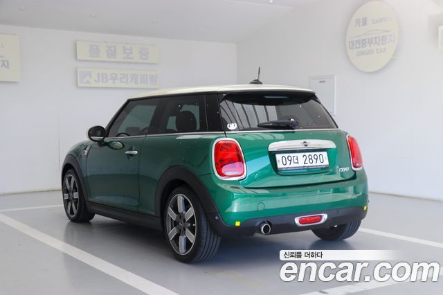 Mini Cooper 2019 — photo 6