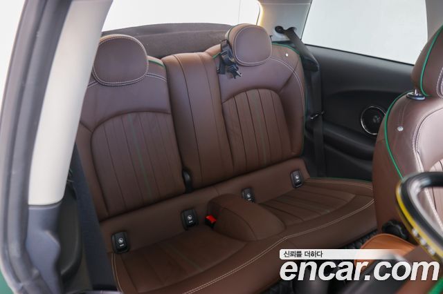 Mini Cooper 2019 — photo 11