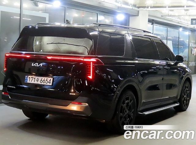 Kia Canival 2025 — photo 4