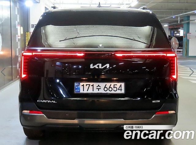 Kia Canival 2025 — photo 5