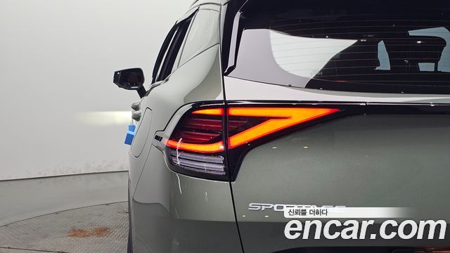 Kia Sportage 2022 — photo 9