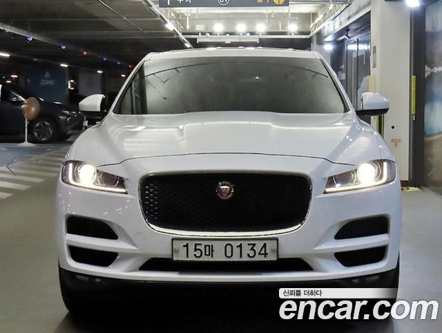 Jaguar F-PACE 2017 — photo 2