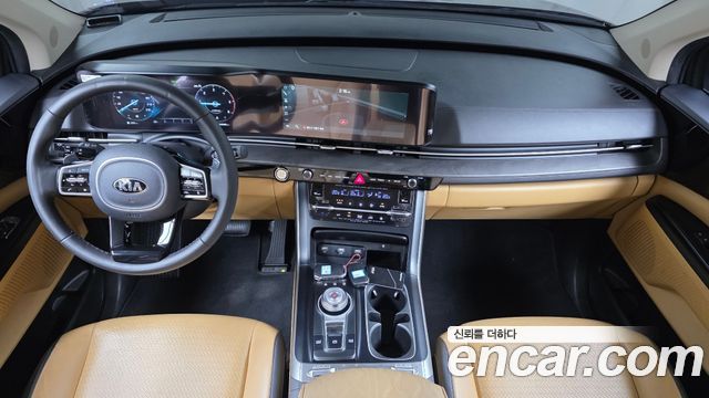 Kia Canival 2021 — photo 10