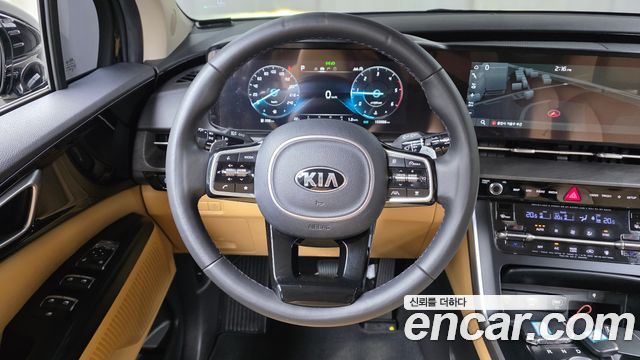 Kia Canival 2021 — photo 20