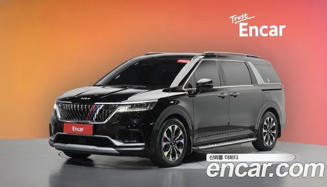 Kia Canival 2021 — photo 1