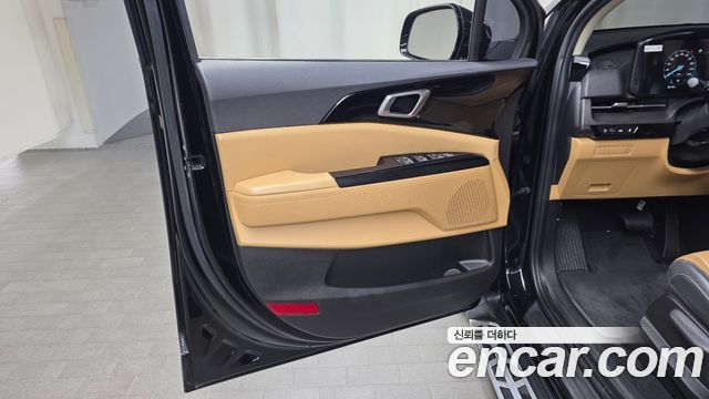 Kia Canival 2021 — photo 14