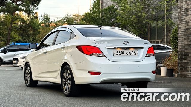 Hyundai Accent 2015 — photo 5