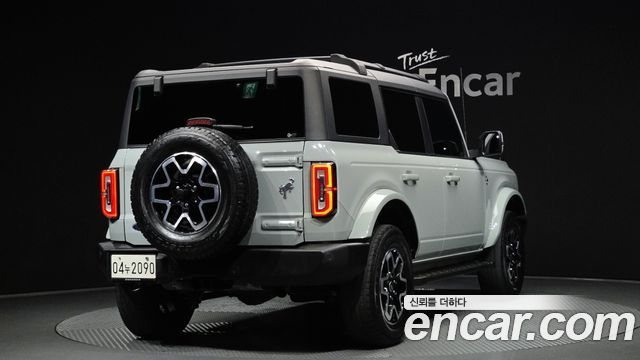 Ford Bronco 2022 — photo 2