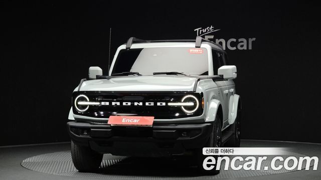 Ford Bronco 2022 — photo 3