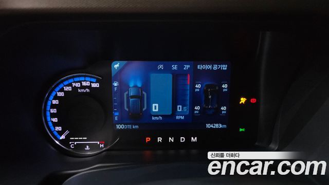 Ford Bronco 2022 — photo 11
