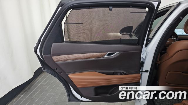Genesis G80 2022 — photo 15