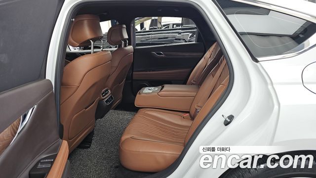 Genesis G80 2022 — photo 16