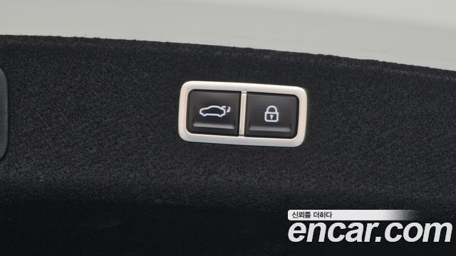 Genesis G80 2022 — photo 32
