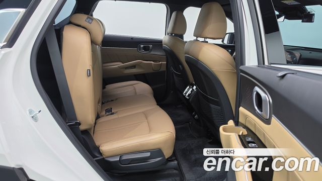 Kia Sorento 2024 — photo 17