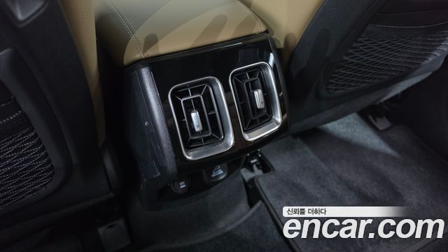Kia Sorento 2024 — photo 32