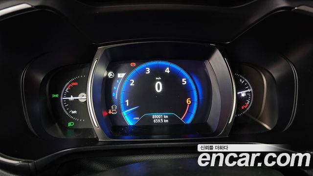 Renault Korea QM6 2023 — photo 11